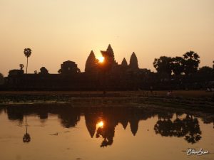 Sonnenaufgang über Angkor Wat.